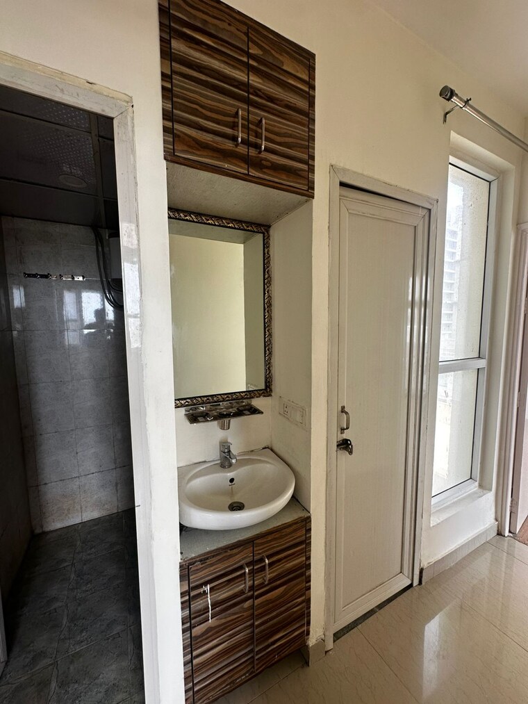 Bathroom, tulip-lemon 2 Bedroom 526 Sq.Ft. Apartment In Sector 69 Gurgaon 9381415