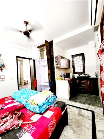 Furnished Amenities in 1 RK Builder Floor at Chattarpur – for Rent