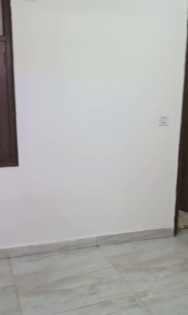 Room, rwa-indraprastha-apartments 2 Bedroom 550 Sq.Ft. Builder Floor In Burari Delhi 9381427