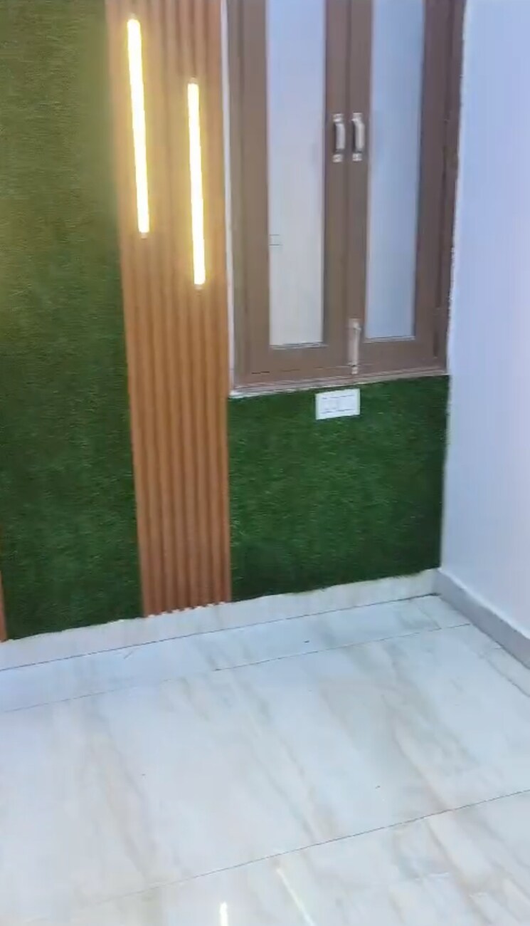 Room, rwa-indraprastha-apartments 2 Bedroom 550 Sq.Ft. Builder Floor In Burari Delhi 9381427