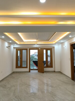 6 BHK Builder Floor For Rent in Gomti Nagar