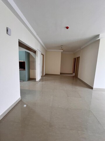 Room in 3 BHK Apartment at Mantri Serenity, Kanakapura Road – for Sale