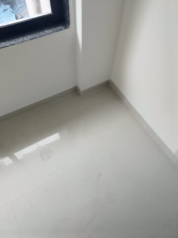 Room in 1 BHK Apartment at Roswalt Ray, Dahisar East – for Sale