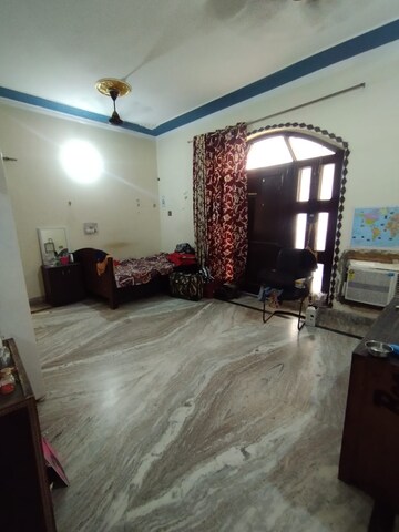 Bedroom in 1 BHK Builder Floor at Chattarpur – for Rent