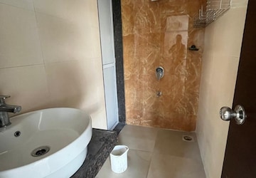 Bathroom in 2 BHK Apartment at Madhuban Apartment Vishnu Nagar, Vishnu Nagar – for Rent
