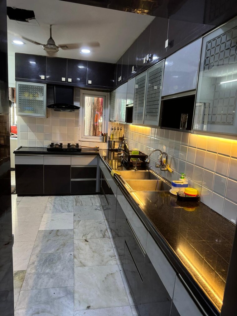 Kitchen, moti nagar 3 Bedroom 1528 Sq.Ft. Apartment In Moti Nagar Hyderabad 9381496