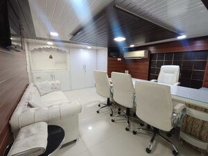 Team Area in  Office Space at Satra Plaza, Vashi Sector 19d – for Rent