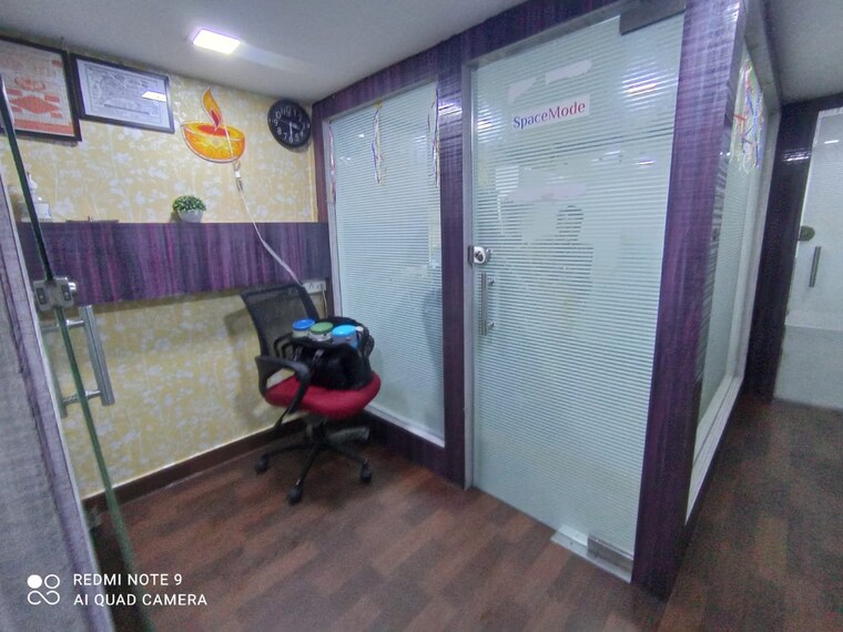 Team Area, haware-fantasia Commercial Office Space 402 Sq.Ft. In Vashi Sector 28 Navi Mumbai 9381591