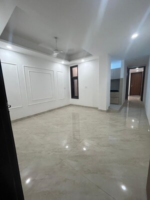 1 BHK Builder Floor For Rent in Saket