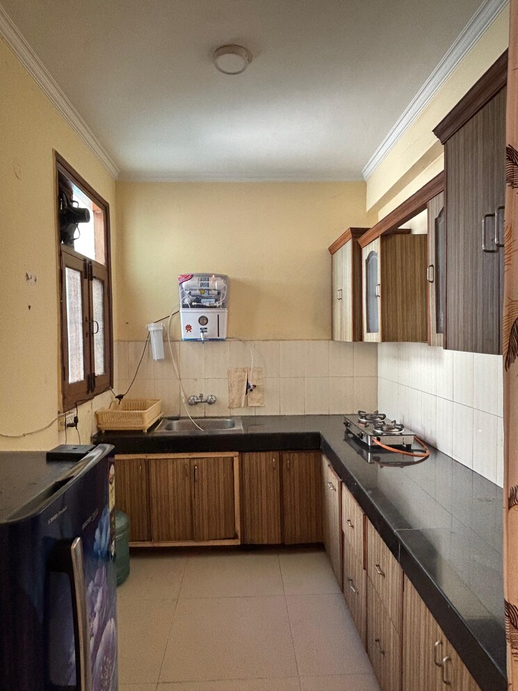 Kitchen, penta-homes 2 Bedroom 1350 Sq.Ft. Apartment In Vip Road Zirakpur 9381609