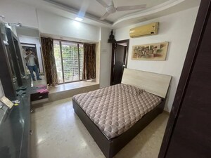 Bedroom in 3 BHK Apartment at Dhiraj Tower, Chembur – for Rent