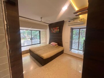 Bedroom in 3 BHK Apartment at Dhiraj Tower, Chembur – for Rent