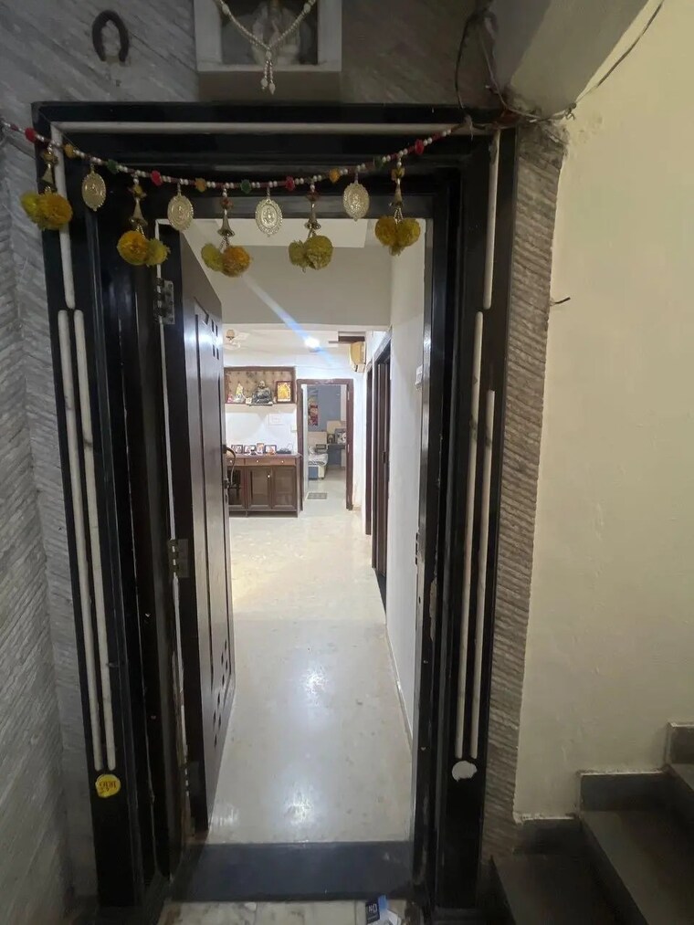 undefined, dhiraj-tower 3 Bedroom 1300 Sq.Ft. Apartment In Chembur Mumbai 9381602