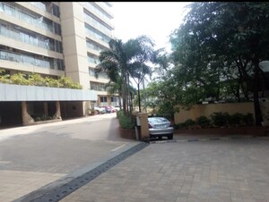 Parking in 4 BHK Apartment at Prithvi Apartment Tardeo, Tardeo – for Sale