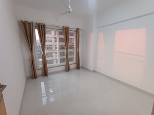 Room in 2 BHK Apartment at Diamond Garden, Chembur – for Sale
