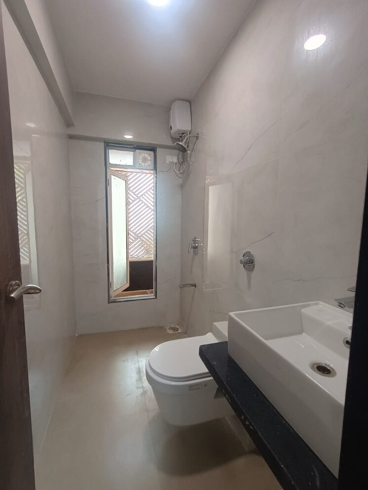 Bathroom, diamond-garden 2 Bedroom 1050 Sq.Ft. Apartment In Chembur Mumbai 9381647