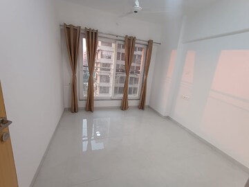 Room in 2 BHK Apartment at Diamond Garden, Chembur – for Sale