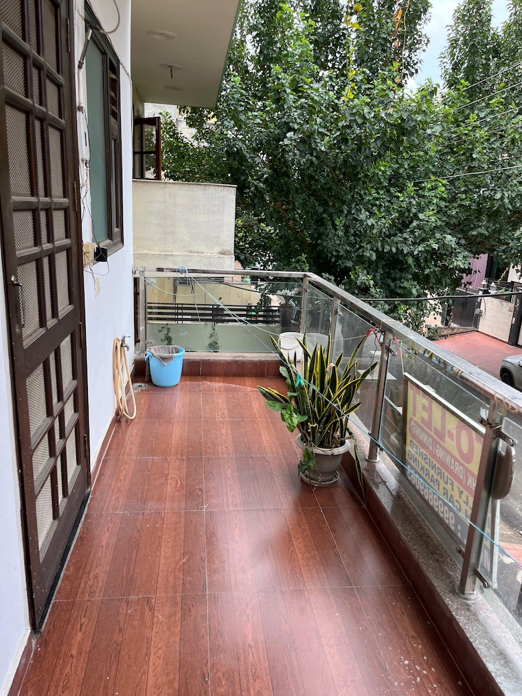 Balcony, sector 46 2 Bedroom 1830 Sq.Ft. Builder Floor In Sector 46 Gurgaon 9381663