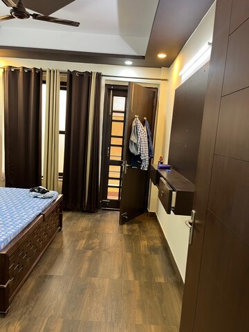 Living Room in 2 BHK Builder Floor at Sector 46 – for Rent