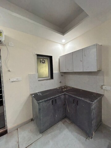 Kitchen in 1 RK Builder Floor at Sushant Vyapaar Kendra, Sector 43 – for Rent