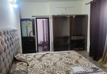 3 BHK Apartment For Rent in Onyxe Paraiso, Patiala Road