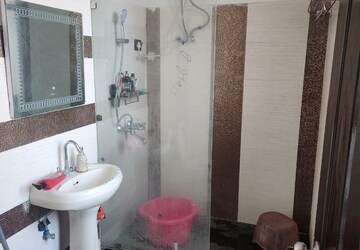 Bathroom in 3 BHK Apartment at Onyxe Paraiso, Patiala Road – for Rent