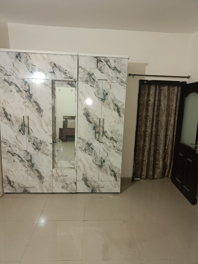 Living Room, onyxe-paraiso 3 Bedroom 1850 Sq.Ft. Apartment In Patiala Road Zirakpur 9381722