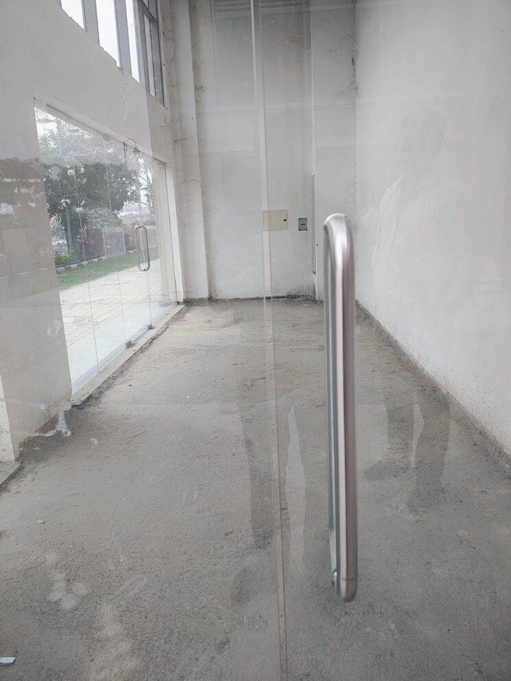 Floor Plan, brahma-miracle-mile Commercial Shop 450 Sq.Ft. In Sector 60 Gurgaon 9381760