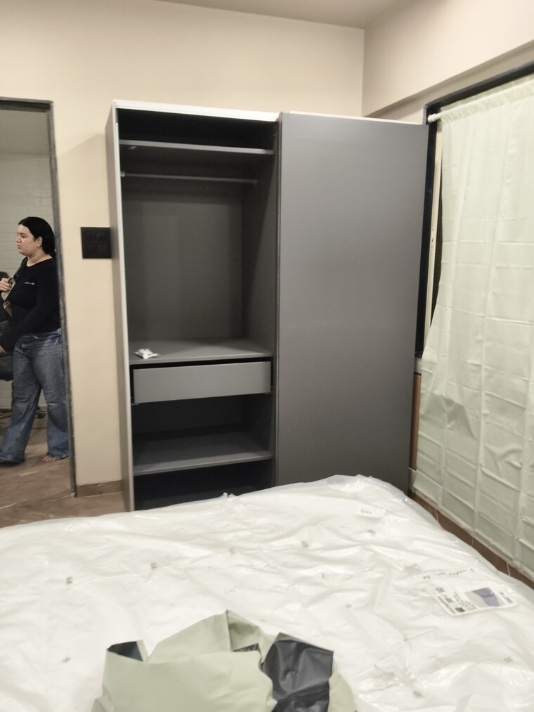 Bedroom, vile parle west 1.5 Bedroom 550 Sq.Ft. Apartment In Vile Parle West Mumbai 9381764