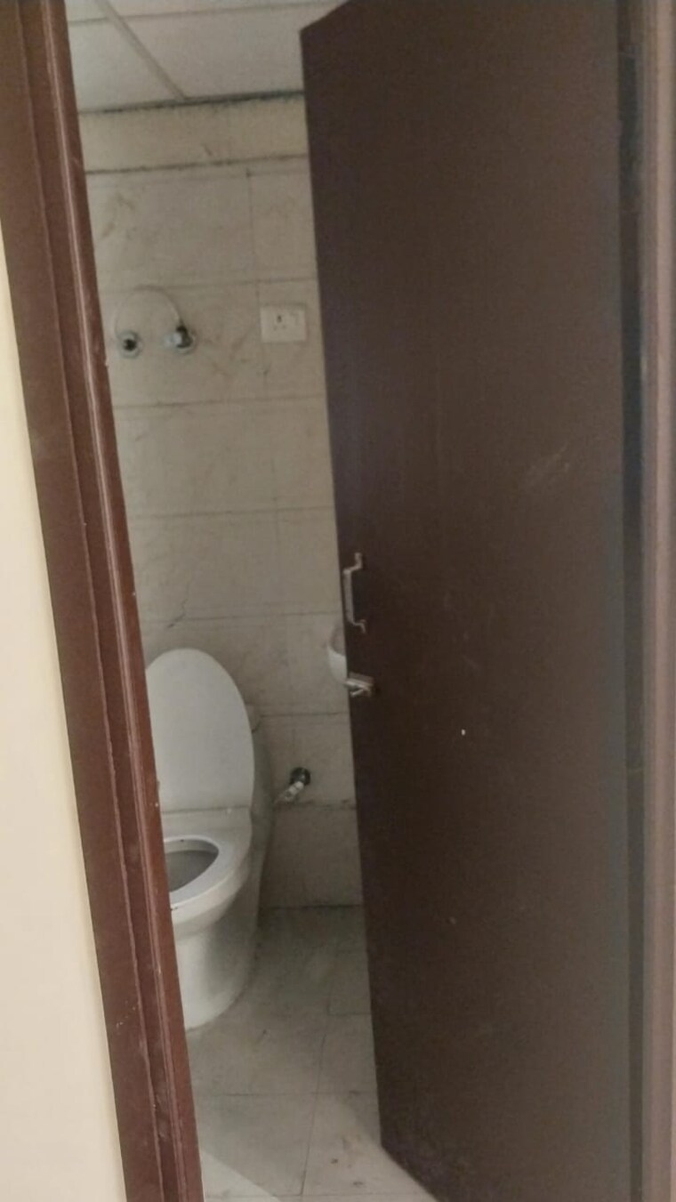 Bathroom, eureka-diya-green-city 1 Bedroom 686 Sq.Ft. Apartment In Raj Nagar Extension Ghaziabad 9381783