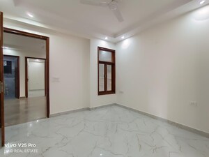 Room in 2 BHK Builder Floor at Vasant Kunj – for Sale