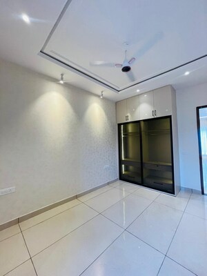 Room in 3 BHK Villa at Sector 124 – for Sale