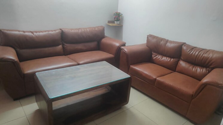 Living Room, gaur-city-2-11th-avenue 2 Bedroom 1010 Sq.Ft. Apartment In Sector 16c Greater Noida Greater Noida 9381855
