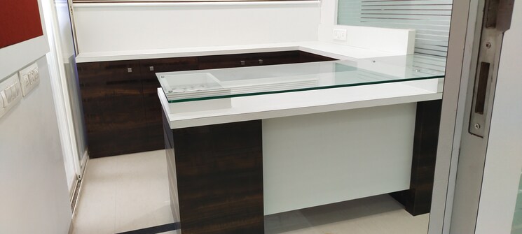 Team Area, andheri west Commercial Office Space 540 Sq.Ft. In Andheri West Mumbai 9381848