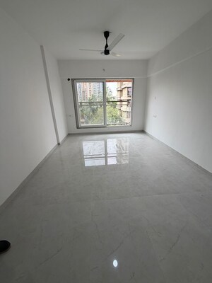 Room in 3 BHK Apartment at One Meraki, Chembur – for Rent