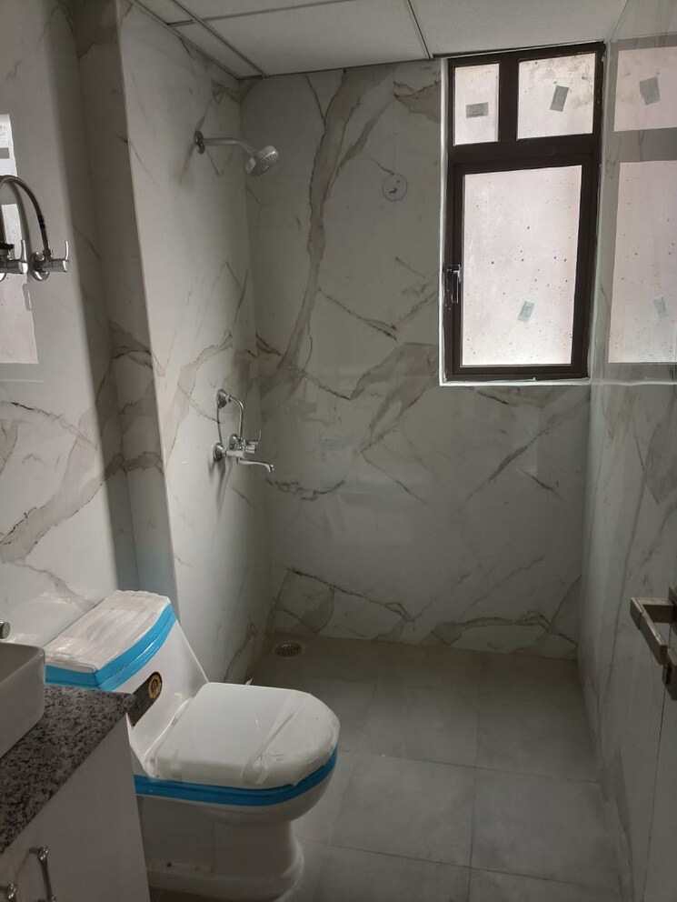Bathroom, eureka-diya-green-city 2.5 Bedroom 1111 Sq.Ft. Apartment In Raj Nagar Extension Ghaziabad 9381885