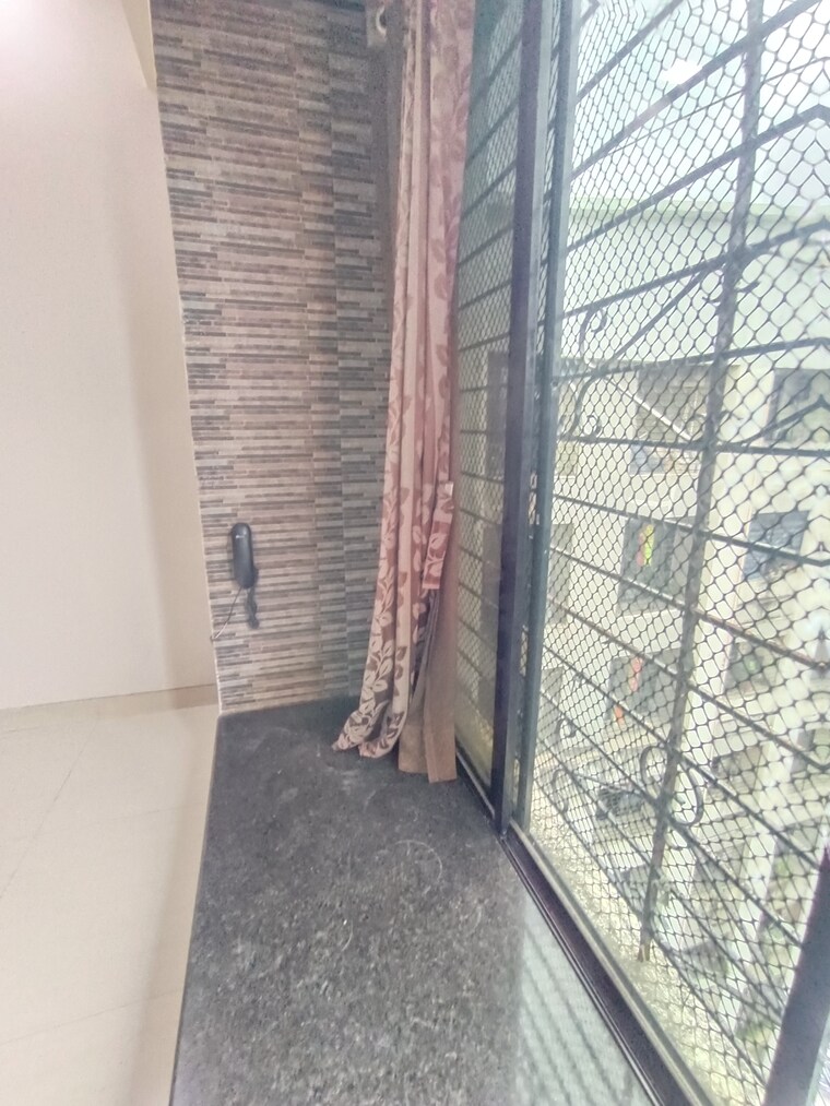 Balcony, safal-shree-saraswati-phase-4 2 Bedroom 755 Sq.Ft. Apartment In Chembur Mumbai 9381904