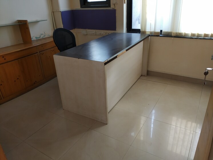 Team Area, andheri west Commercial Office Space 490 Sq.Ft. In Andheri West Mumbai 9381822