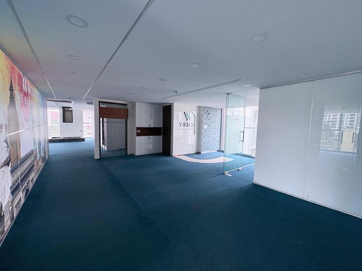 Room, balewadi Commercial Office Space 3300 Sq.Ft. In Balewadi Pune 9381890