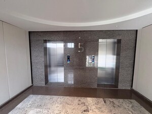 Room in  Office Space at Balewadi – for Rent