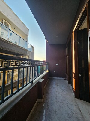 Balcony in 2 BHK Builder Floor at Saket – for Rent