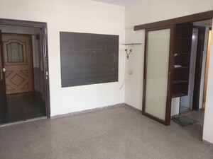 Room in 1 BHK Apartment at Valentine Apartments, Goregaon East – for Sale
