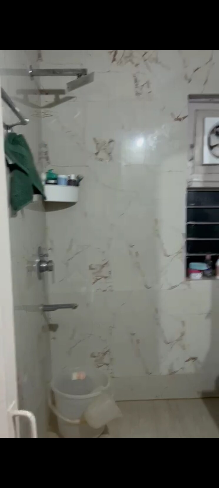 Bathroom, damodar-complex 3.5 Bedroom 2200 Sq.Ft. Villa In Sector 37 Noida 9381996