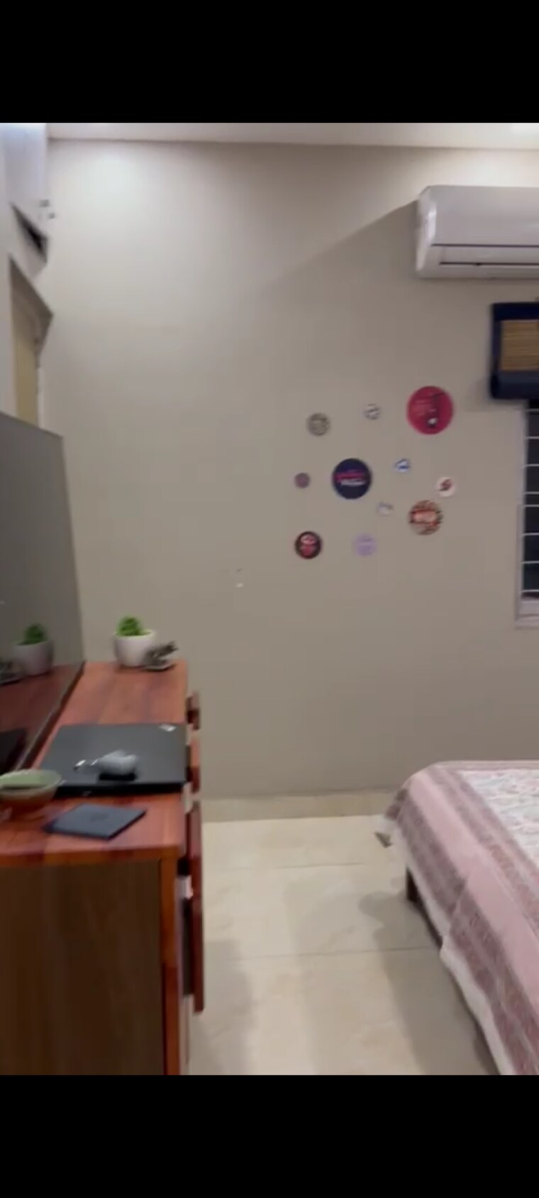 undefined, damodar-complex 3.5 Bedroom 2200 Sq.Ft. Villa In Sector 37 Noida 9381996