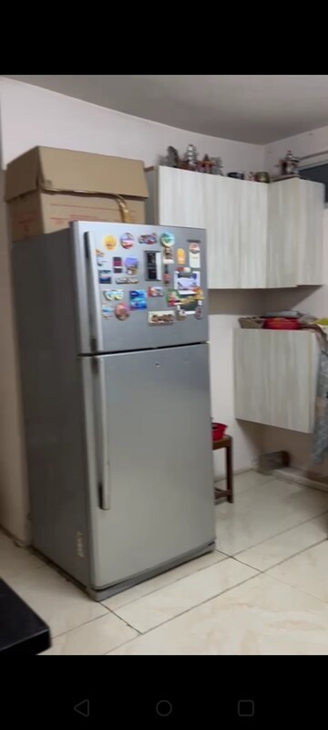 Furnished Amenities in 3.5 BHK Villa at Damodar Complex, Sector 37 – for Rent