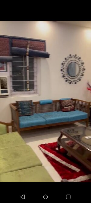 Living Room in 3.5 BHK Villa at Damodar Complex, Sector 37 – for Rent
