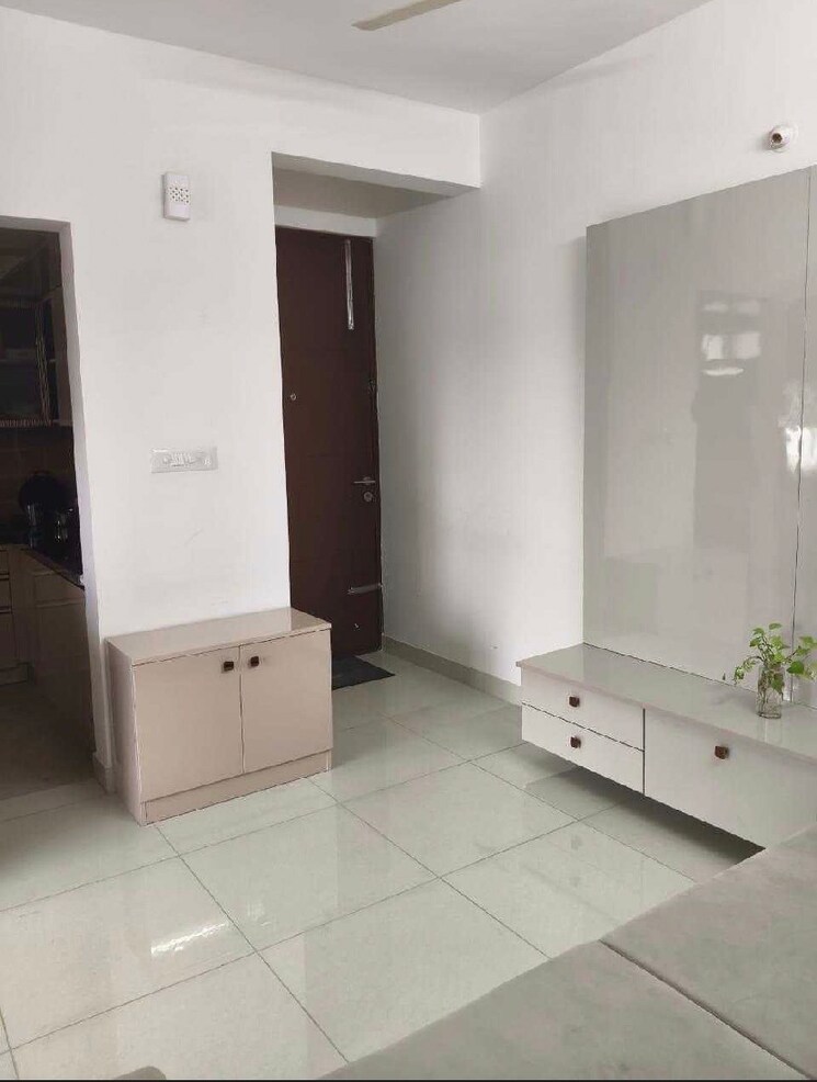 Room, prestige-primrose-hills 1 Bedroom 572 Sq.Ft. Apartment In Banashankari 6th Stage Bangalore 9381986