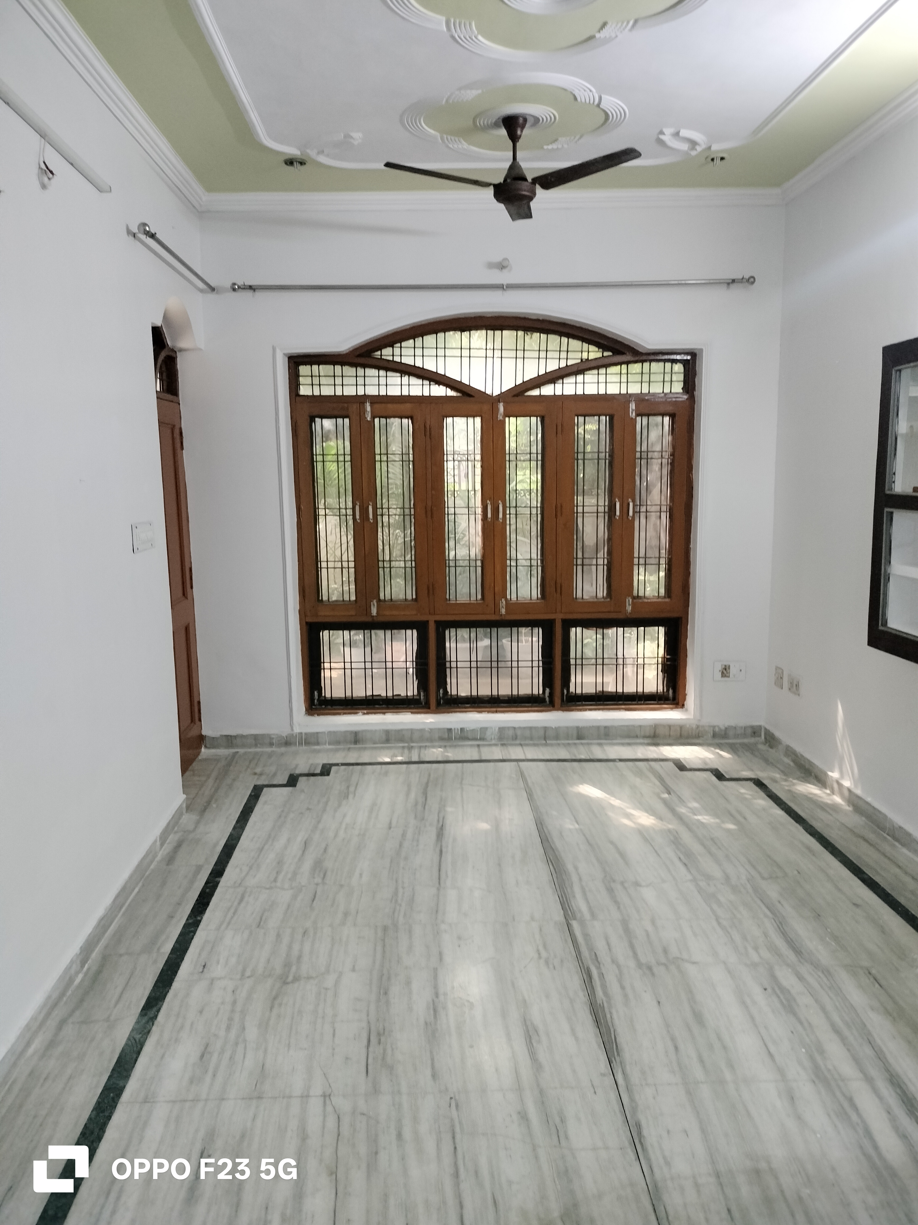 Office Space For Rent in Private Building 