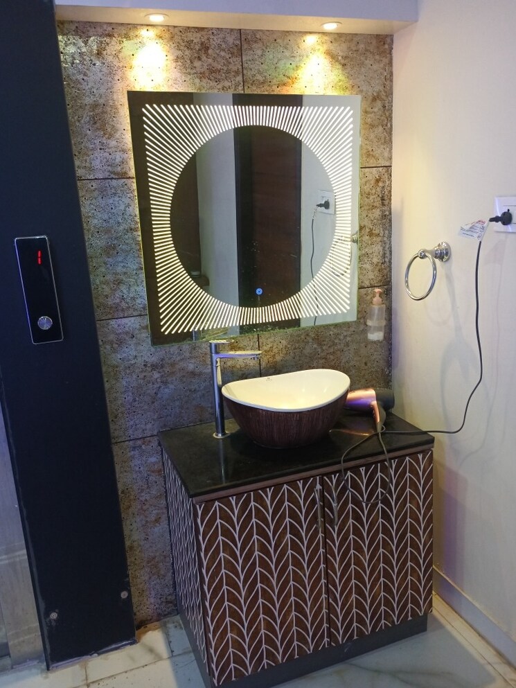 Bathroom, snr-golden-crest 4 Bedroom 3500 Sq.Ft. Villa In Gachibowli Hyderabad 9381999