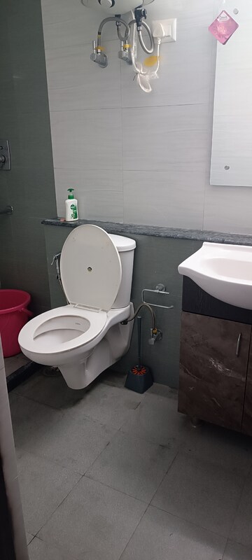 Studio Apartment For Rent in Viridian Plaza 106 Phase 2, Sector 106